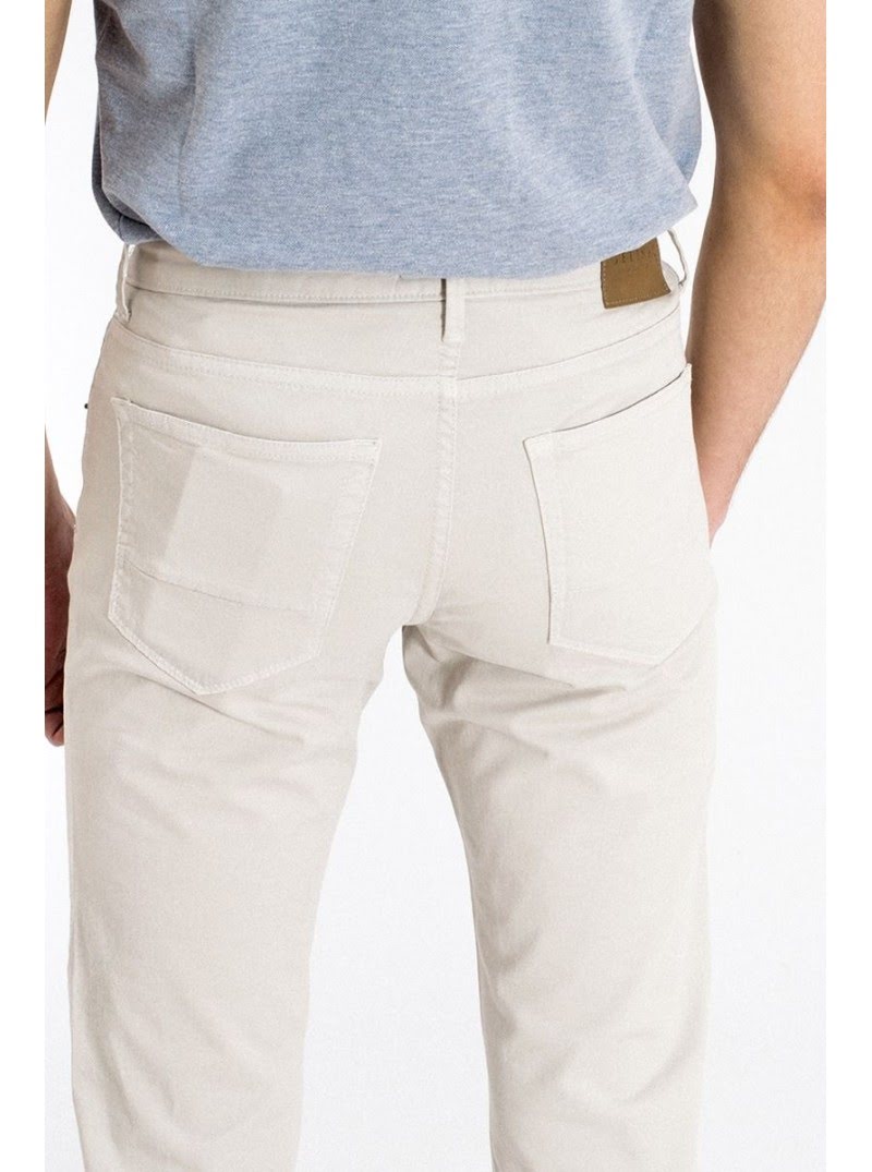 MODELO 6401 - SERIE 48876